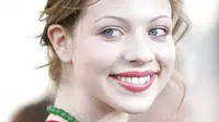 Michelle Trachtenberg Jalani Transplantasi Hati Beberapa Bulan Sebelum Meninggal Dunia di Usia 39 Tahun