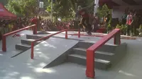 Semua warga Bogor dapat bermain skateboard di Skate Park secara gratis.