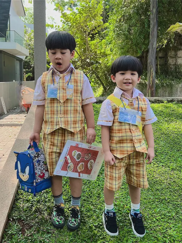 [Fimela] Anak Putri Titian - Junior Liem