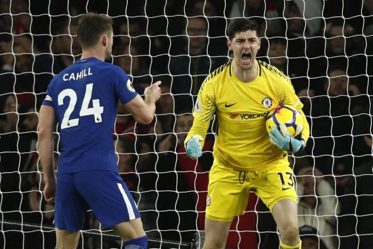 Kiper Chelsea, Thibaut Courtois, mengaku segera memperpanjang kontrak dan tak memiliki rencana untuk hengkang ke Real Madrid. (Adrian Dennis/AFP)