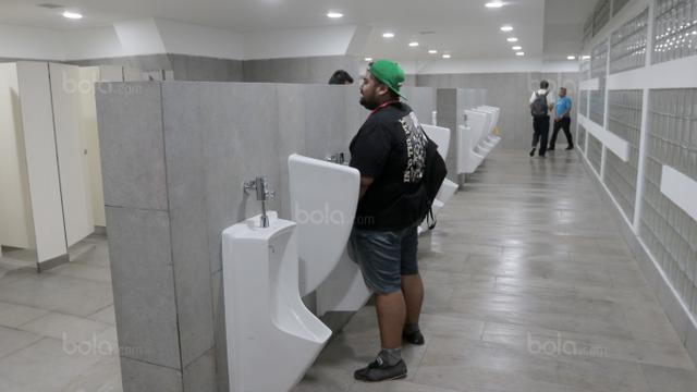 Istora Senayan, Toilet Istora, Daihatsu Indonesia Masters 2018, Bola.com