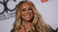 Mariah Carey saat menghadiri American Music Awards 2018, 9 Oktober 2018, di Los Angeles, California. (VALERIE MACON / AFP/Asnida Riani)