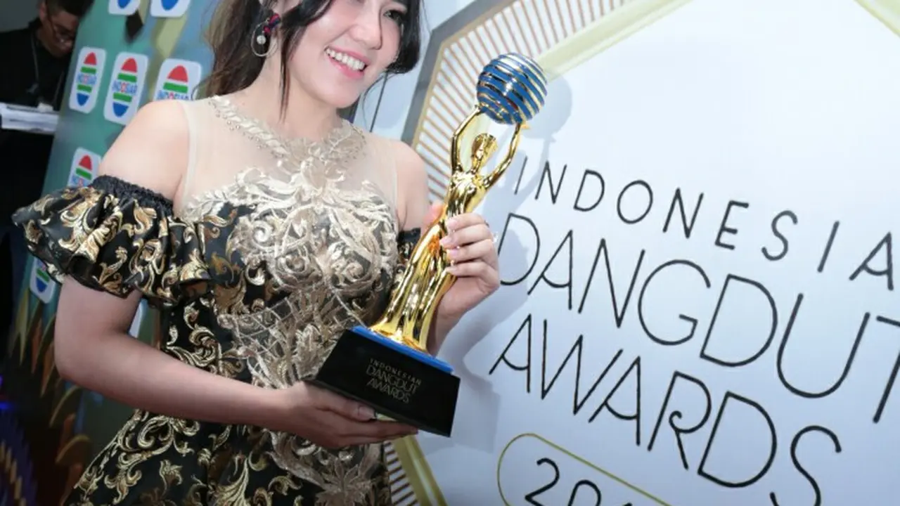 [Bintang] Ungkapan Via Vallen Usai Kalahkan Ayu Ting Ting di IDA 2017