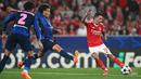 Benfica melanjutkan awal sempurna mereka di Liga Champions dengan kemenangan telak 4-0 atas Atletico Madrid, Kamis (3/10/2024) dini hari WIB. (AFP/Patricia De Melo Moreir)