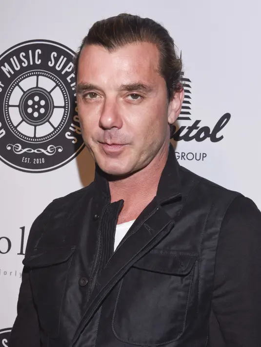 Gavin Rossdale memiliki tiga anak dari mantan istrinya, Gwen Stefani. Rupanya ia juga memiliki anak dengan Pearl Lowe namun hal tersebut baru terungkap saat anaknya berusia 14 tahun dan melakukan tes DNA. (AFP/Bintang.com)