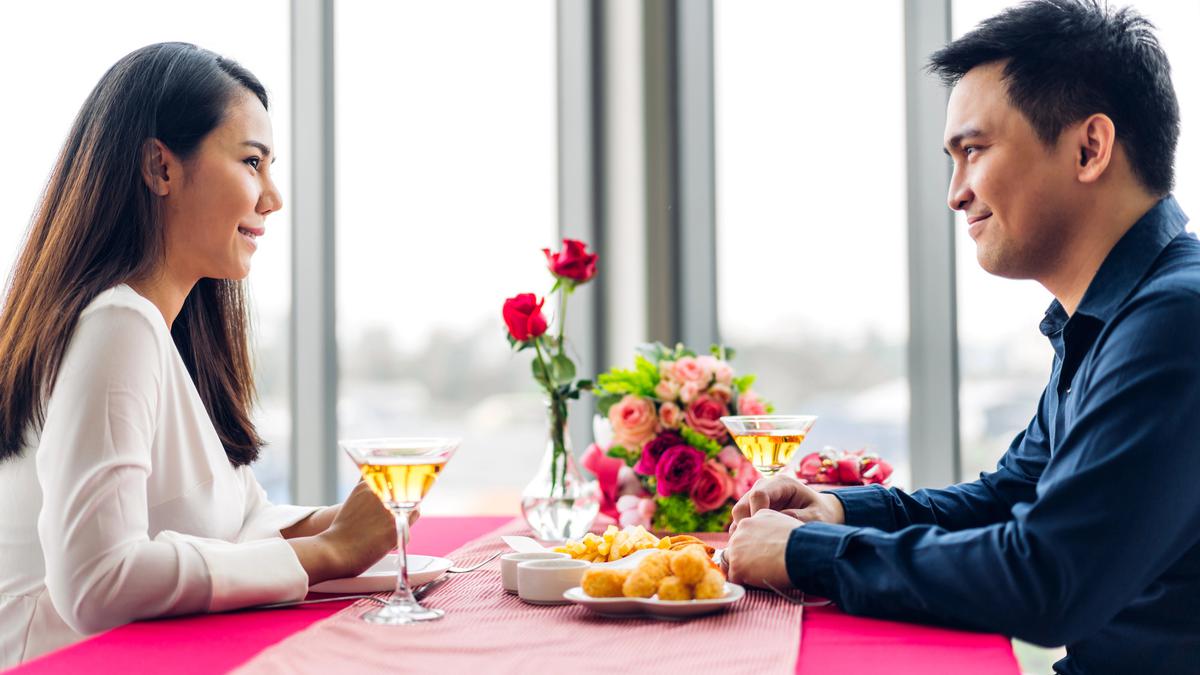 Rahasia Valentine Dinner Sukses: Grooming Pria dan Aroma yang Bikin Jatuh Hati