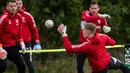 Empat penjaga gawang Manchester United yakni, Nathan Bishop, Tom Heaton, Martin Dubravka dan juga David De Gea menjalani latihan bersama dalam lawatannya ke Spanyol. (Twitter/@ManUtd)