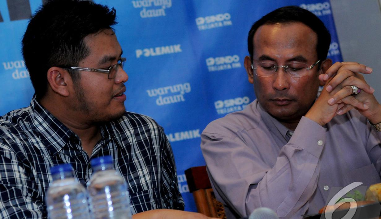 Para pembicara dalam Diskusi Polemik 'Kartu Sakti Jokowi' di Jakarta, Sabtu (08/11/2014) (Liputan6.com/Faisal R Syam)