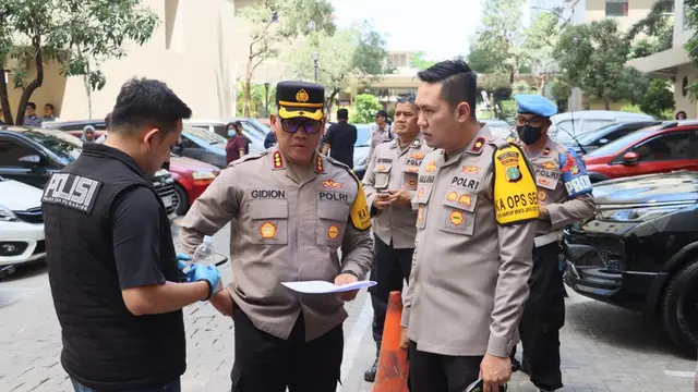 Polisi membongkar praktik aborsi ilegal di apartemen kawasan kelapa gading, jakarta utara.