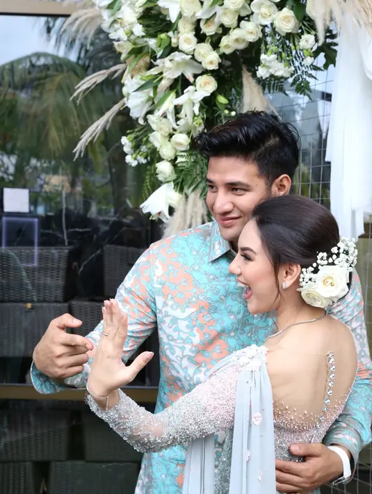 Ammar Zoni dan Irish Bella