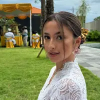 Jennifer Coppen saat Syukuran Rumah Baru d Bali. [@jennifercoppenreal20]