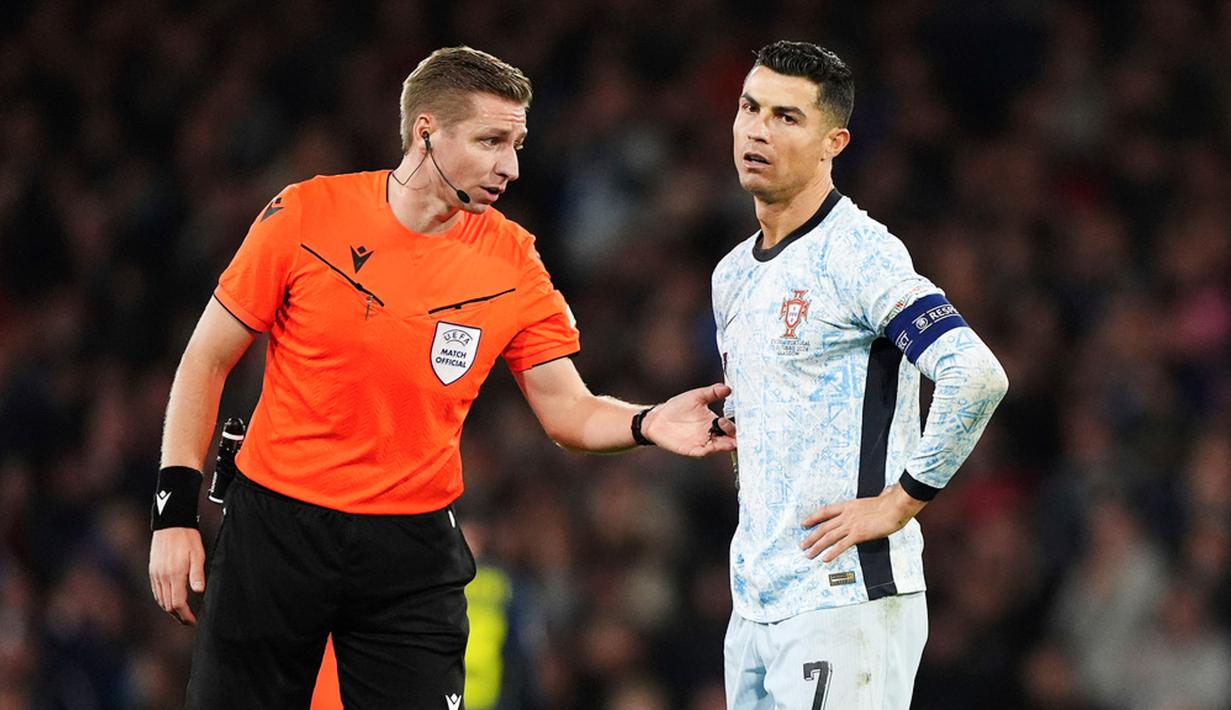 Meski dapat hasil seri, Portugal masih memimpin klasemen Grup A1 dengan 10 poin dan unggul tiga angka atas Kroasia. Sementara bagi Skotlandia, ini jadi poin perdana mereka di UEFA Nations League. (Andrew Milligan/PA via AP)