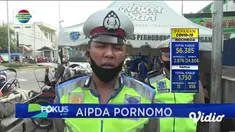 Pembagian helm secara gratis ini oleh Satlantas Polres Lamongan utamanya ditujukan bagi anak-anak yang dibonceng tanpa memakai pelindung kepala saat berkendara. Mengedukasi masyarakat agar lebih peduli keselamatan dengan memberikan contoh, khususnya ...