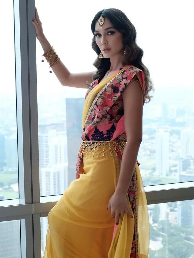 Pesona 10 Artis saat Pakai Lehenga, Banjir Pujian