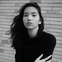 Potensial sebagai penyanyi pendatang baru, Dere garap single baru bersama Tulus hingga Petra Sihombing. (TigaDuaSatu)