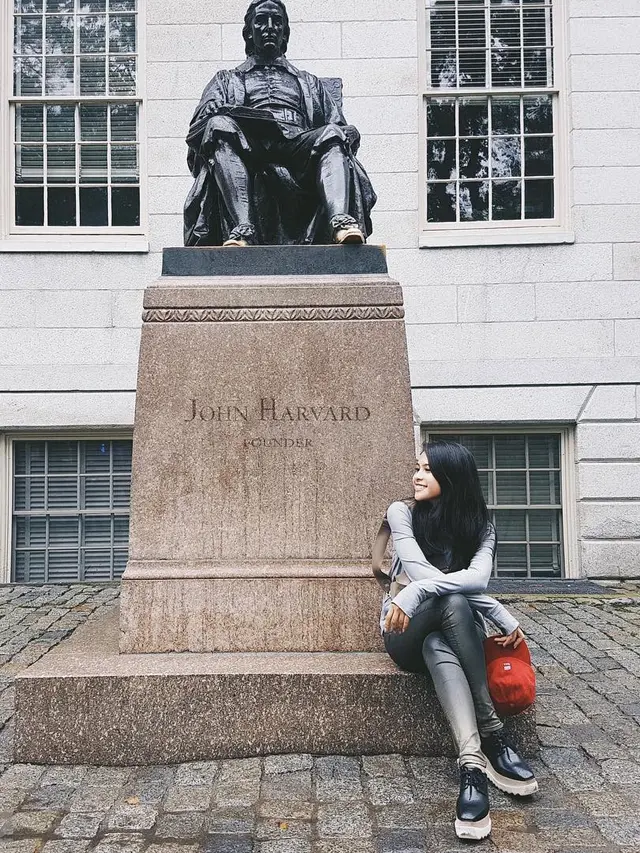 [Fimela] Maudy Ayunda