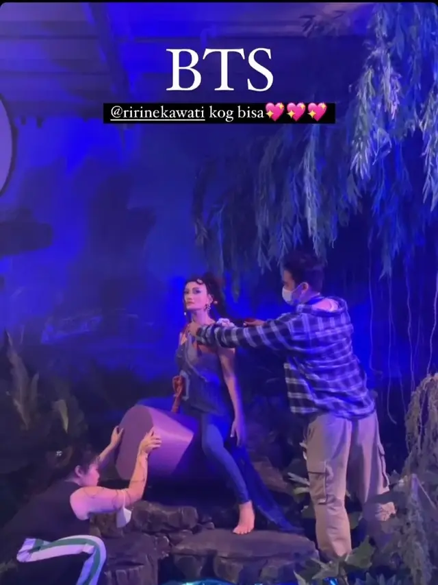 Potret artis Indonesia bertema Avatar The Way of Water (Foto: Instagram ririnekawati)