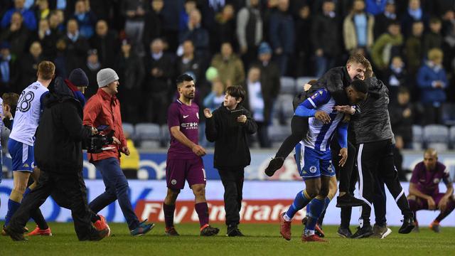 Laga Wigan Vs Manchester City Berakhir Rusuh