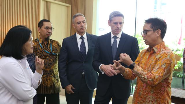 Menkes BGS bicara soal pentingnya vaksin dalam hadapi pneumonia.