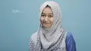 Medina mulai mengenal catur sejak usia belia, yaitu ketika berumur sembilan tahun. Sang ayah, Nur Muchlisin, yang dikenal menggilai permainan catur mulai menurunkan kecintaanya terhadap olahraga catur kepada putrinya. (Bola.com/M Iqbal Ichsan)