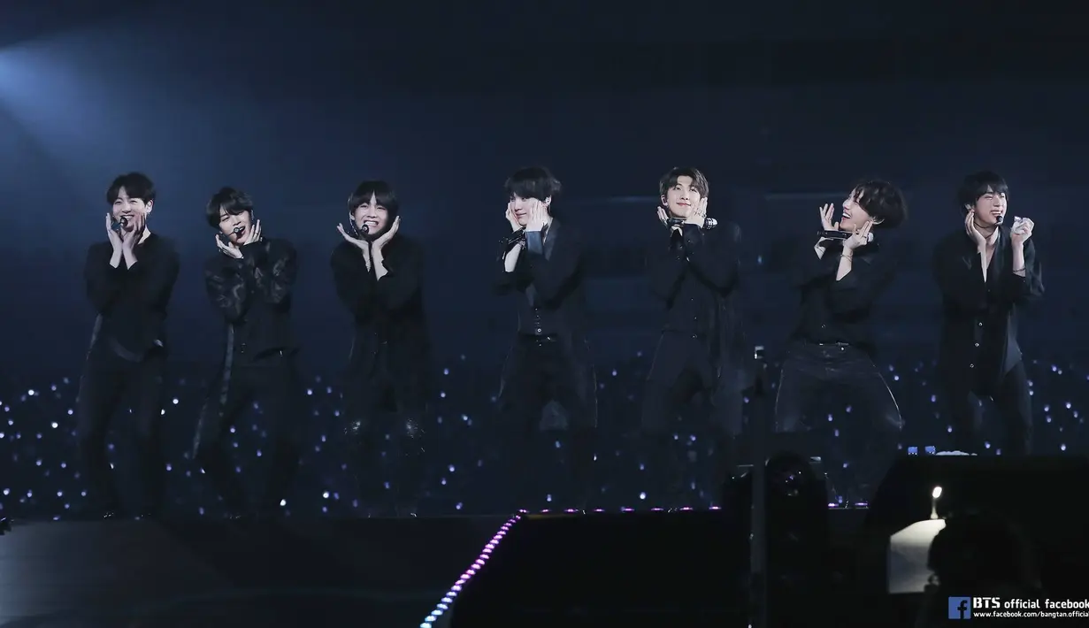 Meskipun para personel BTS merupakan sosok yang berbakat dalam hal bermusik, akan tetapi mereka sadar jika kesuksesannya ini tak bisa diraih tanpa dukungan dari para ARMY. (Foto: Soompi.com)