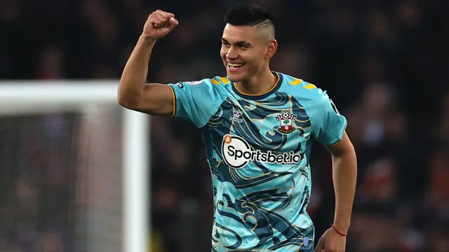 Foto: Diincar Banyak Klub, 5 Pemain Ini Berpeluang Tinggalkan Southampton yang Dipastikan Terdegradasi ke Championship
