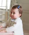 Puteri Charlotte memang menggemaskan sedari dulu. Foto ini diambil pada May 2016 atau lebih tepatnya saat sang Puteri berulang tahun untuk pertama kali. (instagram/kensingtonroyal)