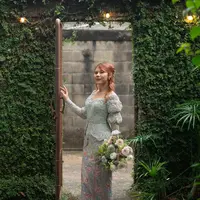 Intip di sini cerita desainer kebaya lamaran Nadin Amizah. [@wirantikurniabride].