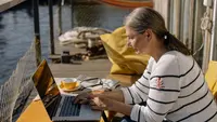 Micro-Retirement Makin Populer, Benarkah Jeda Kerja Bisa Bikin Hidup Lebih Seimbang?