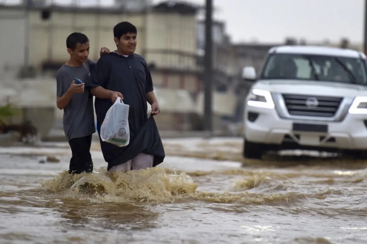 Banjir di Jeddah, Arab Saudi pada Kamis 24 November 2022. (Amer Hilabi/AFP)