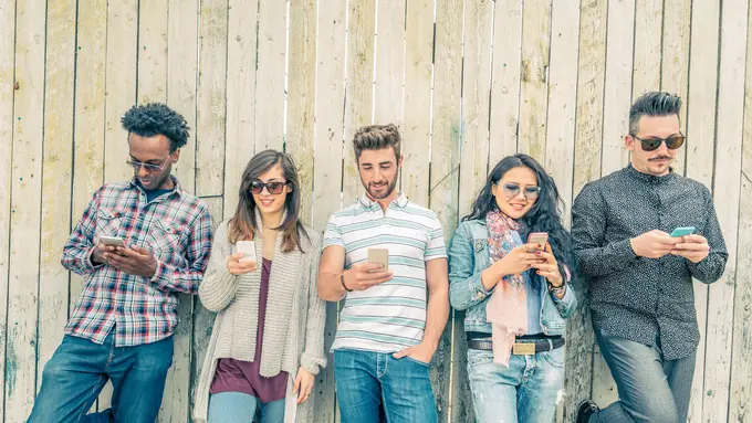 [Bintang] Sebelum Diblok, Begini Cara Registrasi Ulang Kartu Prabayar