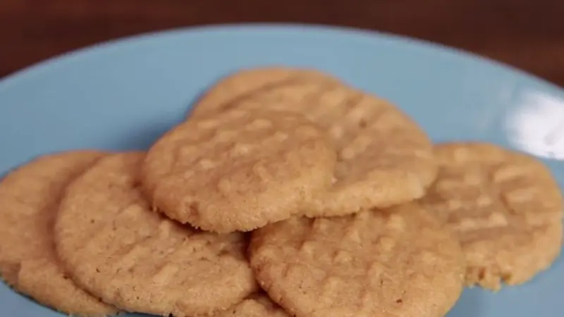 Sulap Selai Kacang di Meja Makan Jadi Cookies yang Lezat