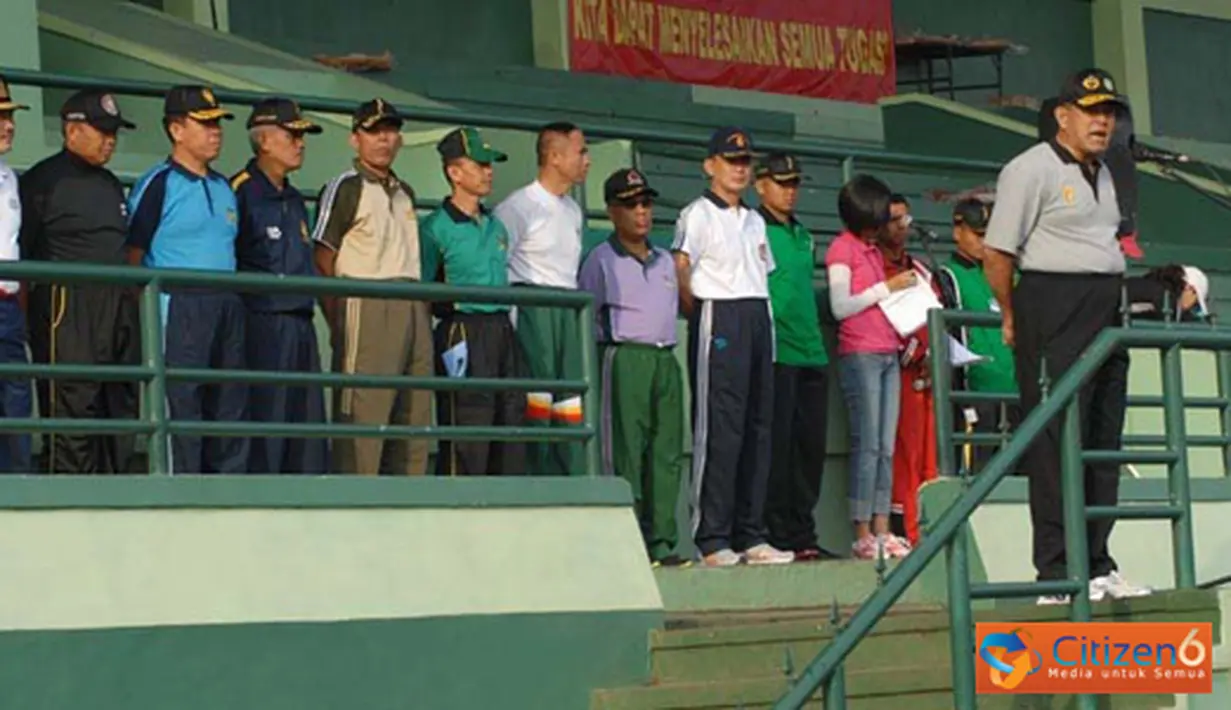 Citizen6, Cimahi: Tujuan dilaksanakan olahraga bersama untuk mempererat tali silaturahmi antara TNI POLRI sewilayah Cimahi, Bandung. (Pengirim: Pendam3)