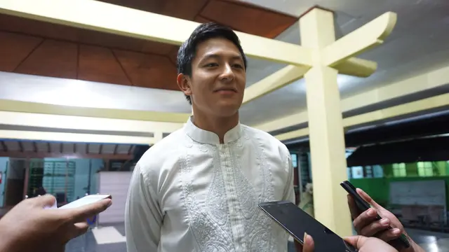 Rio Haryanto Buka Bersama Anak Difabel