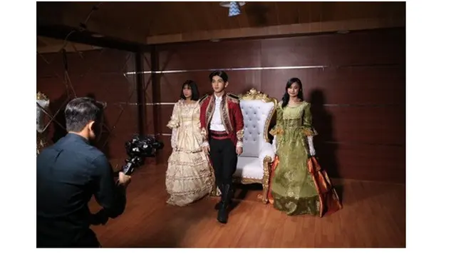 Rio Ramadhan Balas Lagu Kekeyi, Ini 6 Potret Proses Syuting Video Klipnya