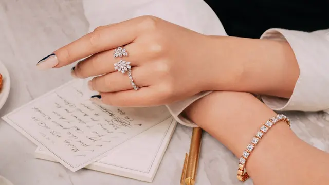 4 Alasan Mengapa Perhiasan Berlian Bisa Disebut sebagai Penyempurna Fashion (2)