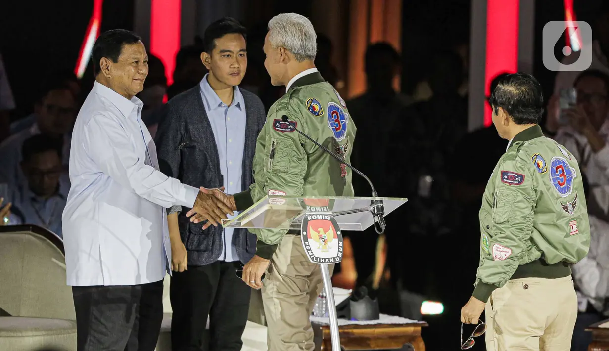 Debat ketiga Pilpres 2024 mengangkat tema pertahanan dan keamanan, hubungan internasional dan globalisasi, serta geopolitik dan politik luar negeri. (Liputan6.com/Faizal Fanani)