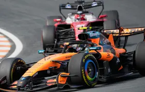 Lando Norris Segel Pole F1 GP Spanyol 2026, Cuma Unggul 0,011 Detik!