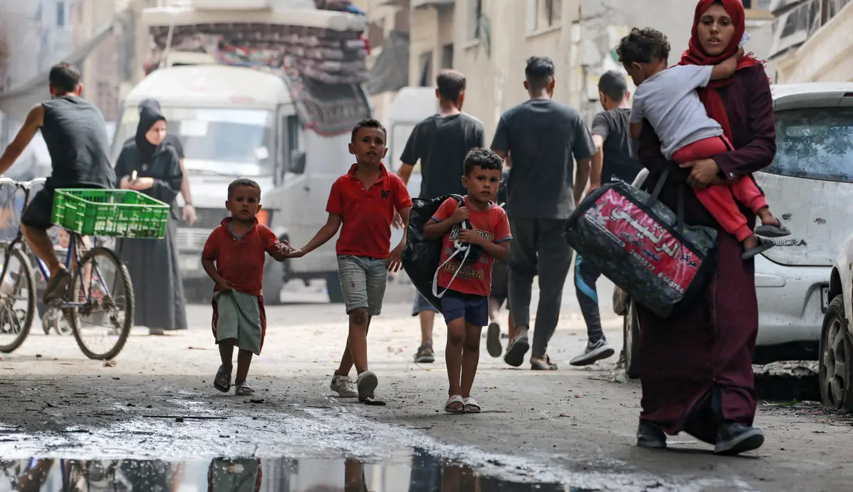 Hal tersebut menyusul diterimanya proposal baru oleh Israel yang diterima oleh Hamas pada hari Senin (18/8/2025). (Bashar TALEB/AFP)