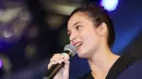 Dalam film Ayat Ayat Cinta 2, Chelsea Islan berperan sebagai Keira, wanita Skotlandia yang memiliki berbagai macam masalah. Selain piawai bermain biola, Keira digambarkan sebagai sosok ambisius. (Adrian Putra/Bintang.com)