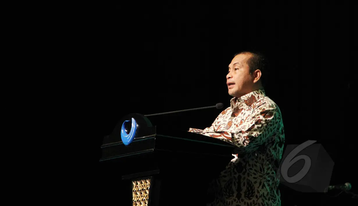 Menteri Desa, Pembangunan Daerah Tertinggal dan Transmigrasi (PDTT) Marwan Jafar memberikan kata sambutan saat Rapat Koordinasi Nasional Kementerian Desa PDTT di Jakarta, Selasa (31/3/2015). (Liputan6.com/Helmi Afandi)