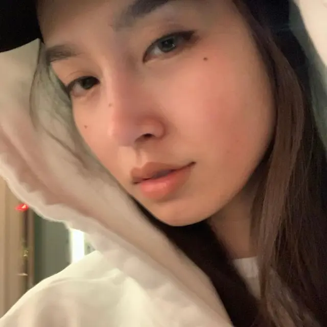 Selfie Nong Poy. (Instagram/@poydtreechada)