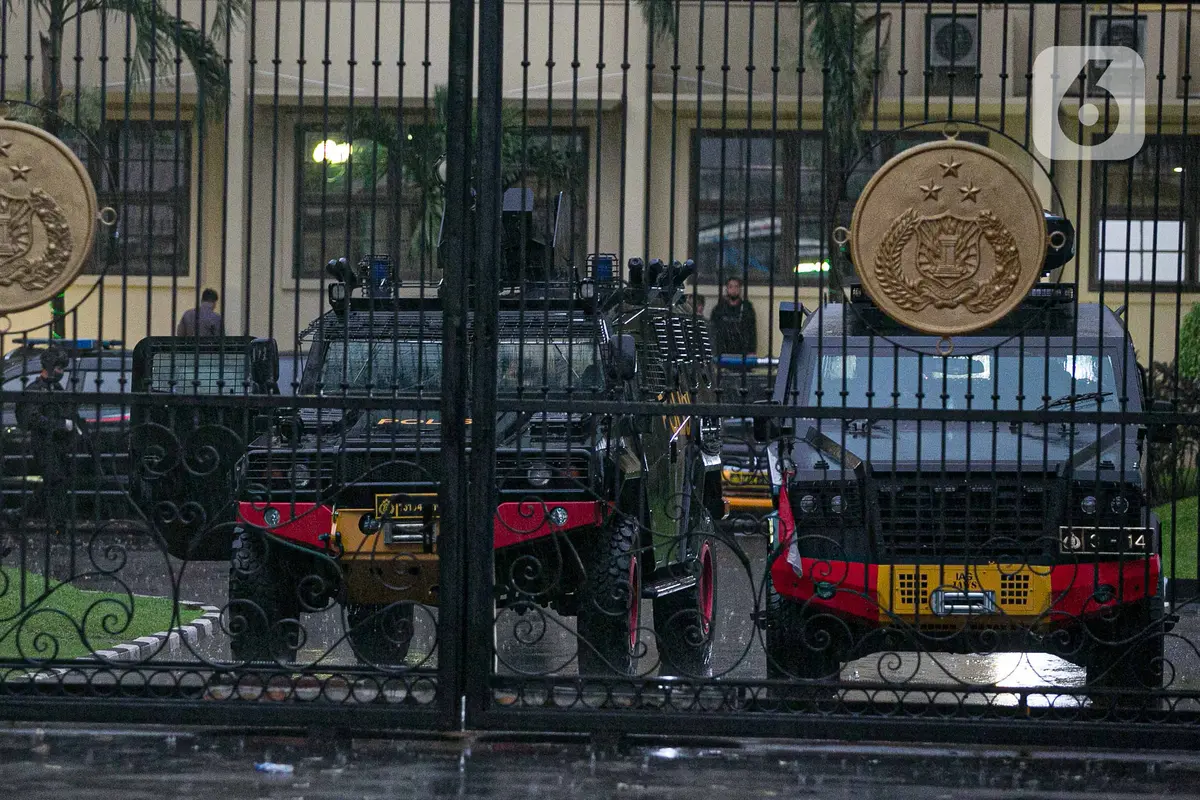 Suasana Mabes Polri Jakarta Usai Baku Tembak
