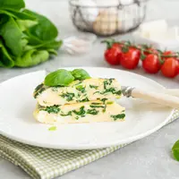 Resep omelet bayam keju./Copyright&nbsp;shutterstock.com/g/irina2511