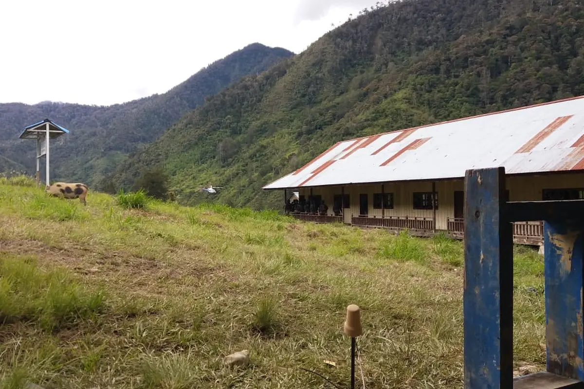 Teroris KKB merusak dan membakar sejumlah fasilitas umum di Puncak, Papua