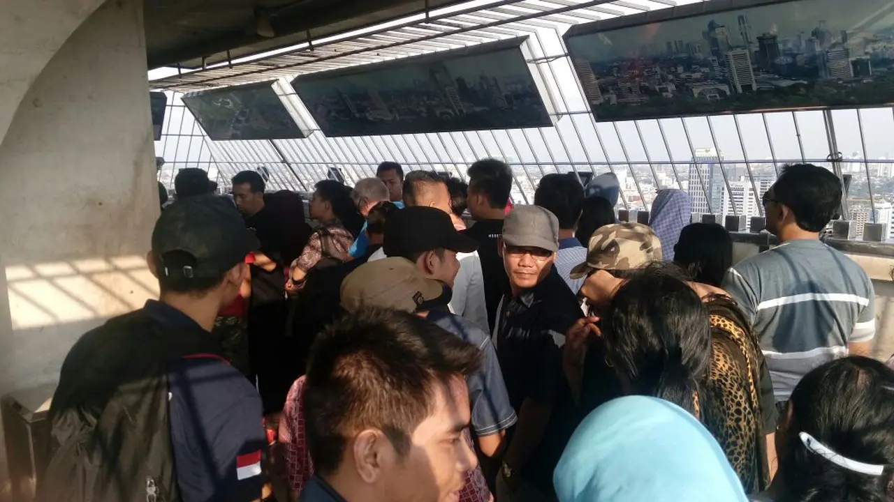 Lift Monas Mati
