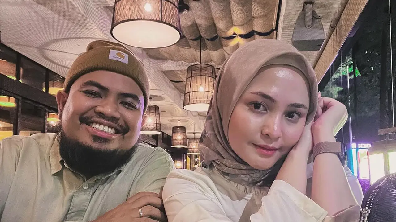 Potret Rigen bersama Indah Ningtyas (Sumber: Instagram/@indhningtys)