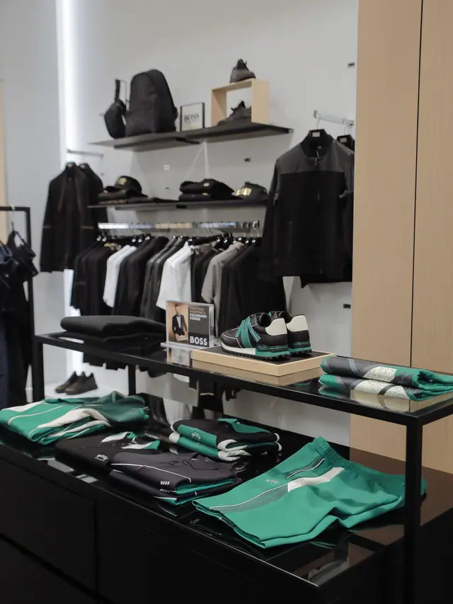 Butik BOSS di Pacific Place