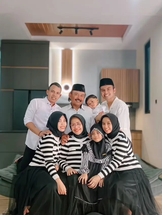 Ide Pose Lebaran