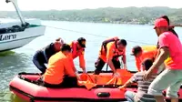 Evakuasi Nelayan Tenggelam Misterius dan Kisah Seram Teluk Kendari